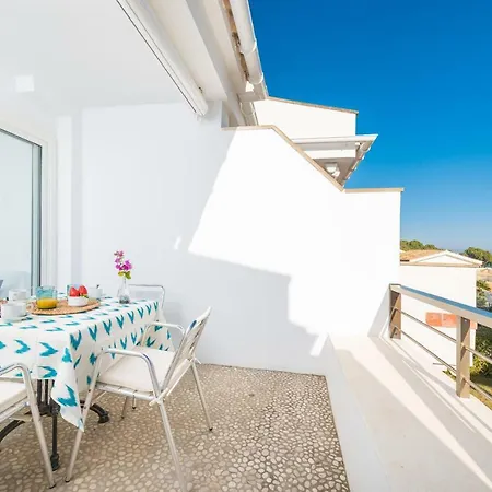 Apartman 53 Négyzetméteres, 2 Hálószobás 2 Fürdőszobával Alcudia Területén *