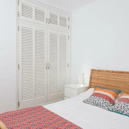 53 Négyzetméteres, 2 Hálószobás 2 Fürdőszobával Alcudia Területén Apartman *
